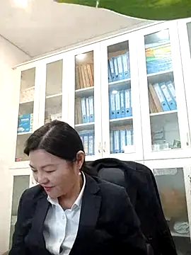 ialnuyoa_h Chat XXX live