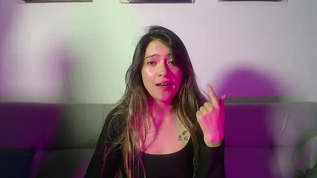 XXX chat uživo modela hanna__jones7