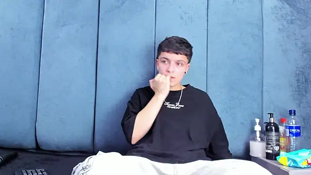 О нлайн чат XXX Megan_Thompson_