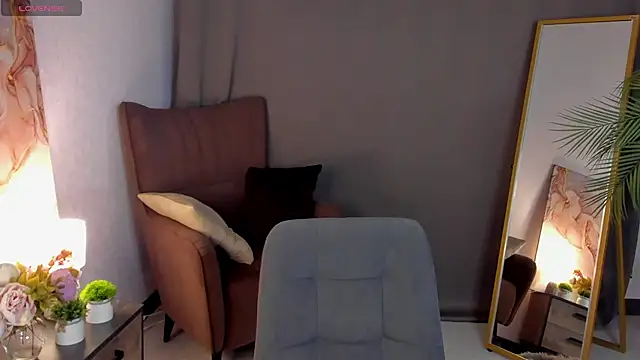 LeticiaRomano Chat XXX in diretta