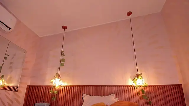 Онлайн чат XXX daphne_courtis