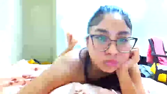 Czat XXX na żywo – honeysweet111