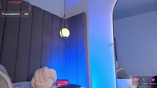 Elise_Diamond live XXX chat