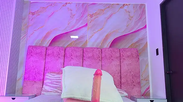 emmacurvy: онлайн-секс-чат