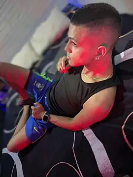 Boyxcock7's Live XXX Chat