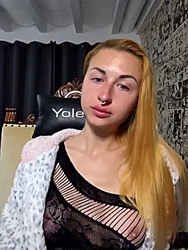 kylie_blck Obrolan Langsung XXX