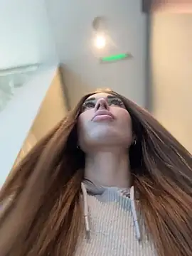 Chat XXX en directo de Charming_Ritta