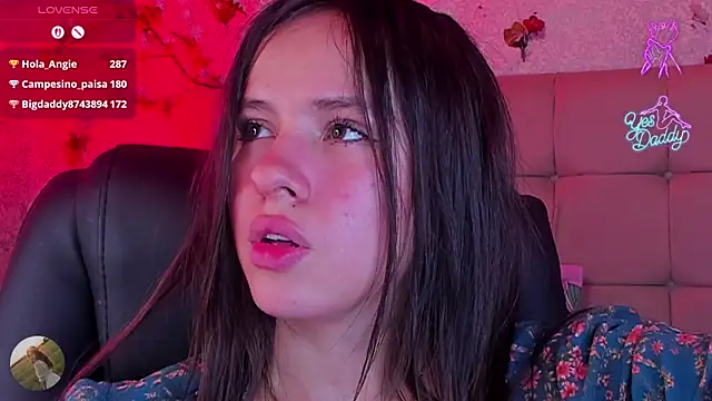 Kitty_Rose_CS: απευθείας συνομιλία ΧΧΧ