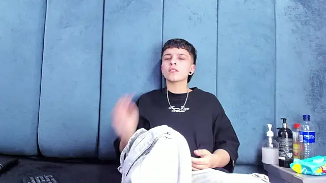 Megan_Thompson_'s Live XXX Chat