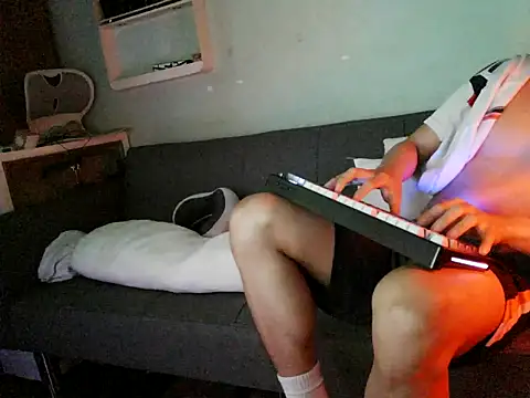 boyhigh1997 – Naživo XXX chat