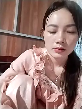 little-green-sproutのライブXXXチャット