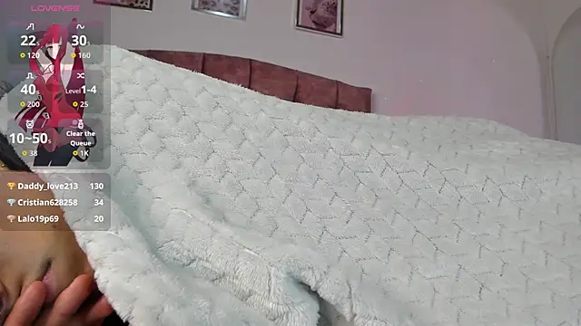 Chatroom XXX en direct de luna_velveth