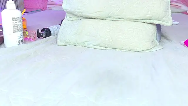 emmacurvy élő XXX-chatje