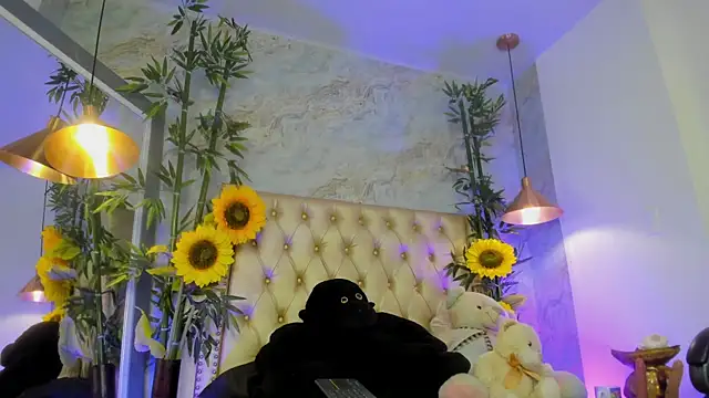 Chatroom XXX en direct de LittleeJaz