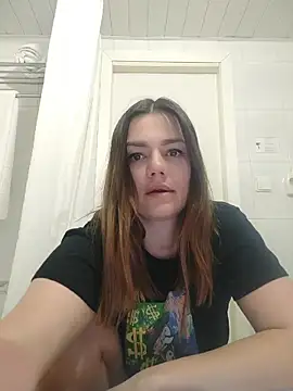 Онлайн чат XXX KrissSexi