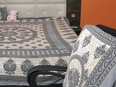 DoremonGirl Adlı Modelin Web Kamerası Şovu