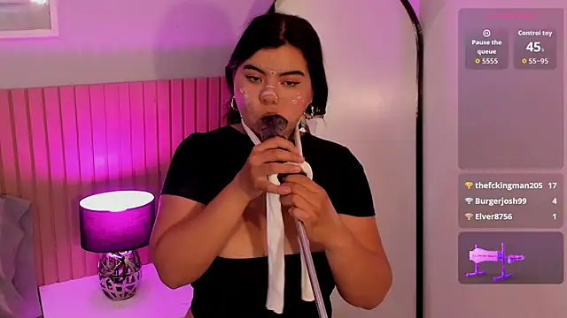 klhoe_boobs 现场XXX聊天