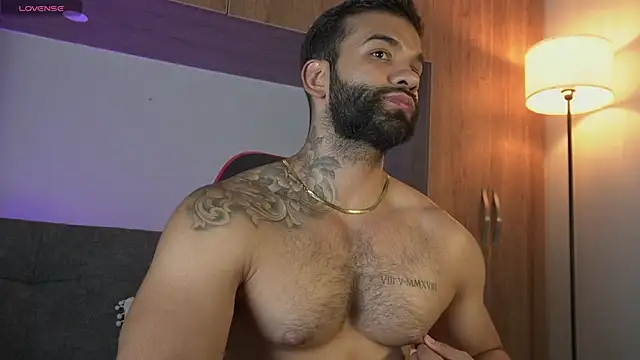 MarkHazze's Live XXX Chat