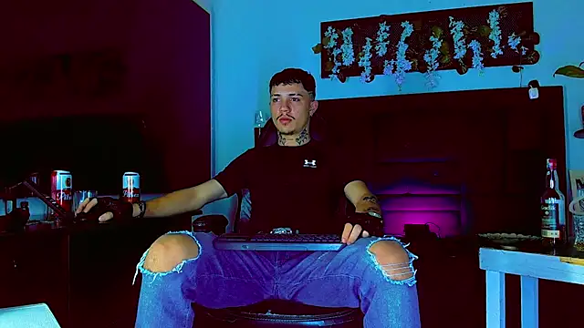 HannibalLester élő XXX-chatje