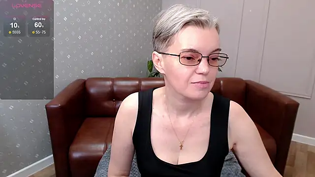 Cutie_Erikaa1's Live XXX Chat