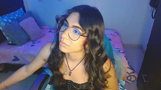 Czat XXX na żywo – Lyaa_Cute