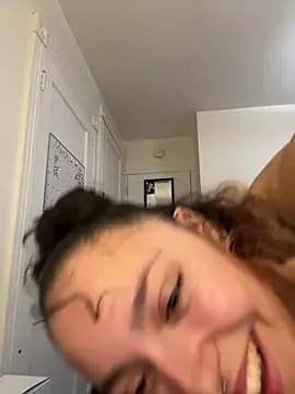 Mamachulita: вебкам-шоу