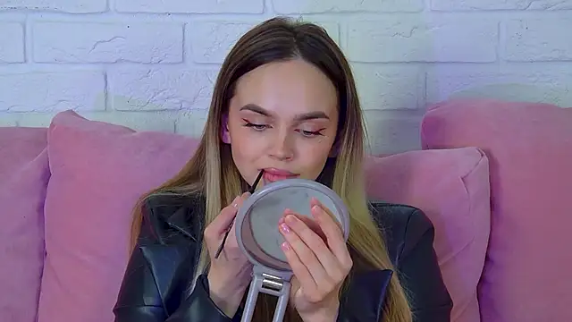 AnitaVenture: απευθείας συνομιλία ΧΧΧ