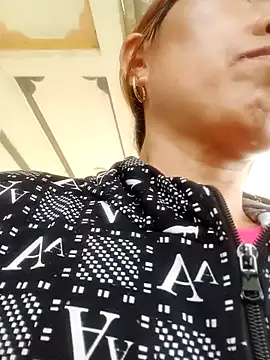 bella-la's Webcam Show