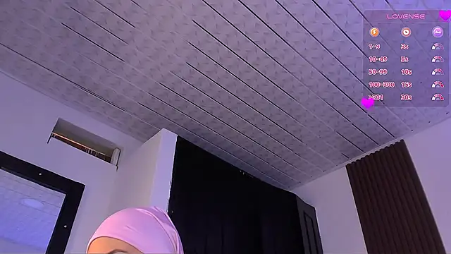 Онлайн чат XXX kataleya_fahem