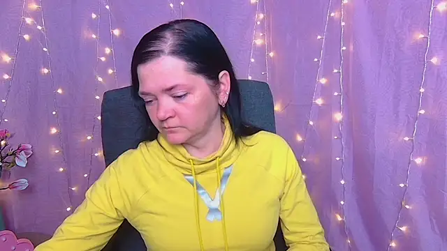 XXX chat uživo modela LauraFinn