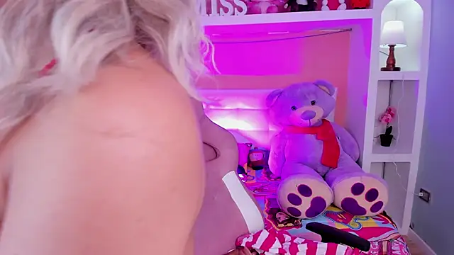 miss___megan élő XXX-chatje