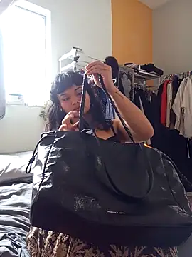 estradiolistのウェブカメラショー