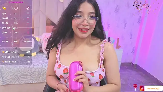 Chat +18 de MARIANA_TAY1 ao vivo