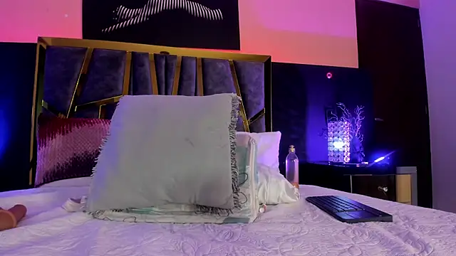 Chloe_Connor 라이브 XXX 채팅