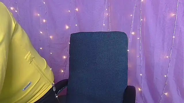 LauraFinn Live XXX-chat