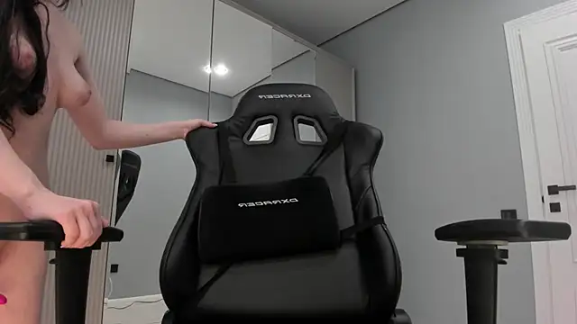 Živý XXX chat lovelymikky