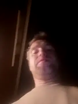 Show modela Juris12a na web-kameri