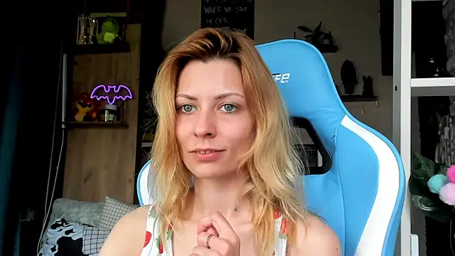 karo123421 live XXX chat