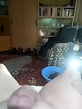 Robertino21cm Show Webcam