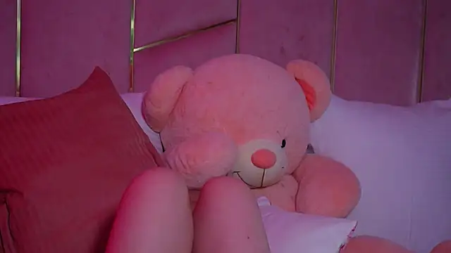 LucyLextonX Chat XXX live