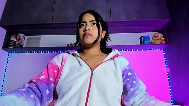 vickylatina_: απευθείας συνομιλία ΧΧΧ