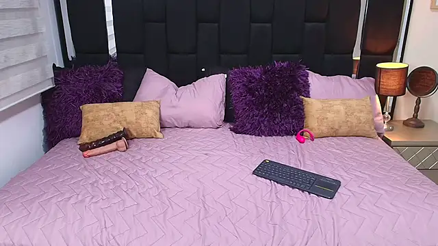 Tokio_Sweetdoll élő XXX-chatje