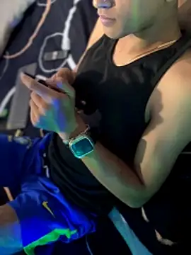 Czat XXX na żywo – Boyxcock7