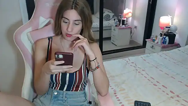 _SexyDoll_ live XXX chat