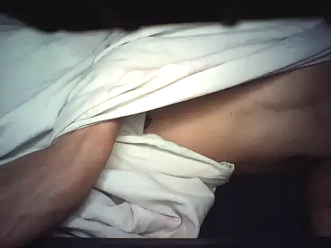 Show de novilho18piroc na webcam