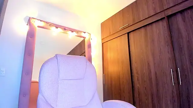 Chat XXX ao vivo de alikahouston4