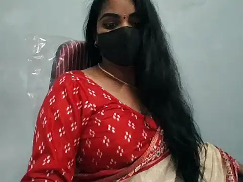 Rathi-priyaa Webcam show