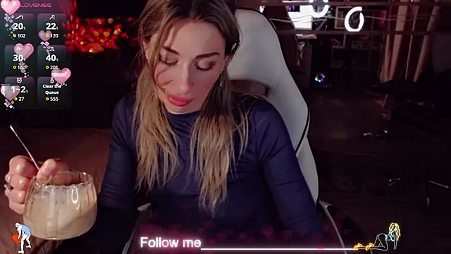 Chat XXX ao vivo de AnnieGOld_