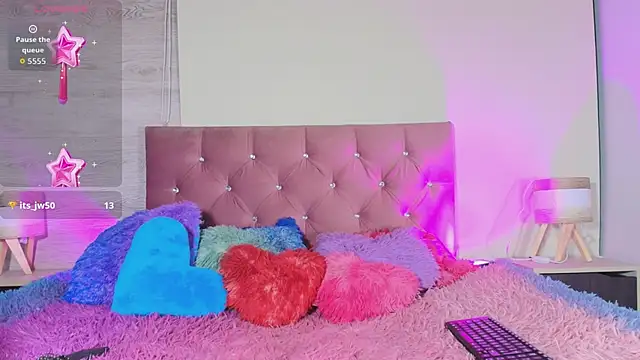 Zamara_Kleii élő XXX-chatje