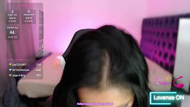 sugarbabe8 élő XXX-chatje